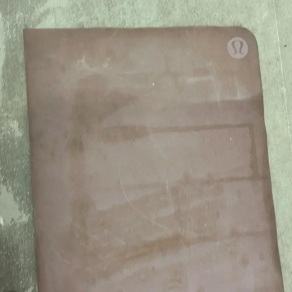 Lululemon yoga mat - Picture 4 of 4